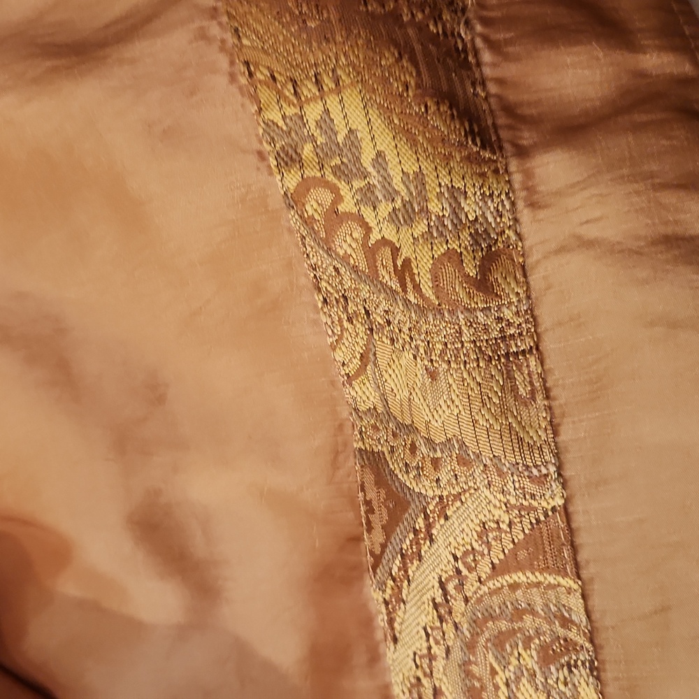 Croscill Tan and Gold Mattress Cover